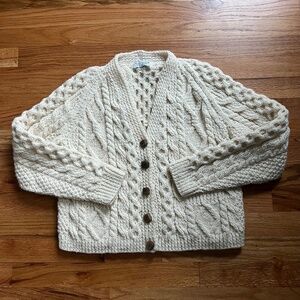 Cleo of Dublin Ltd hand knit 100% wool cropped women’s cardigan XS-S Ireland